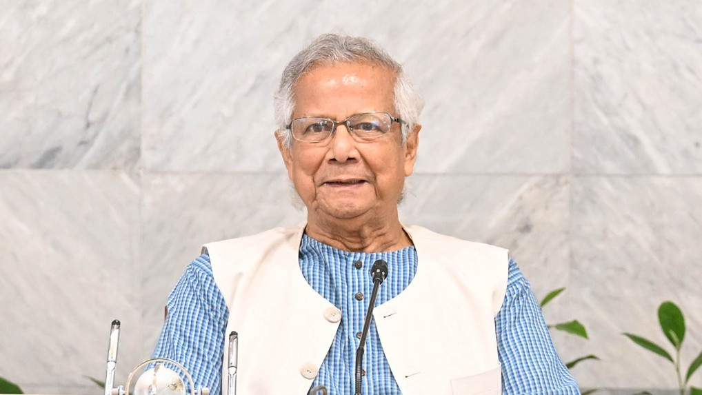 আমরা আর দাসত্বের মধ্যে থাকতে চাই না: প্রধান উপদেষ্টা